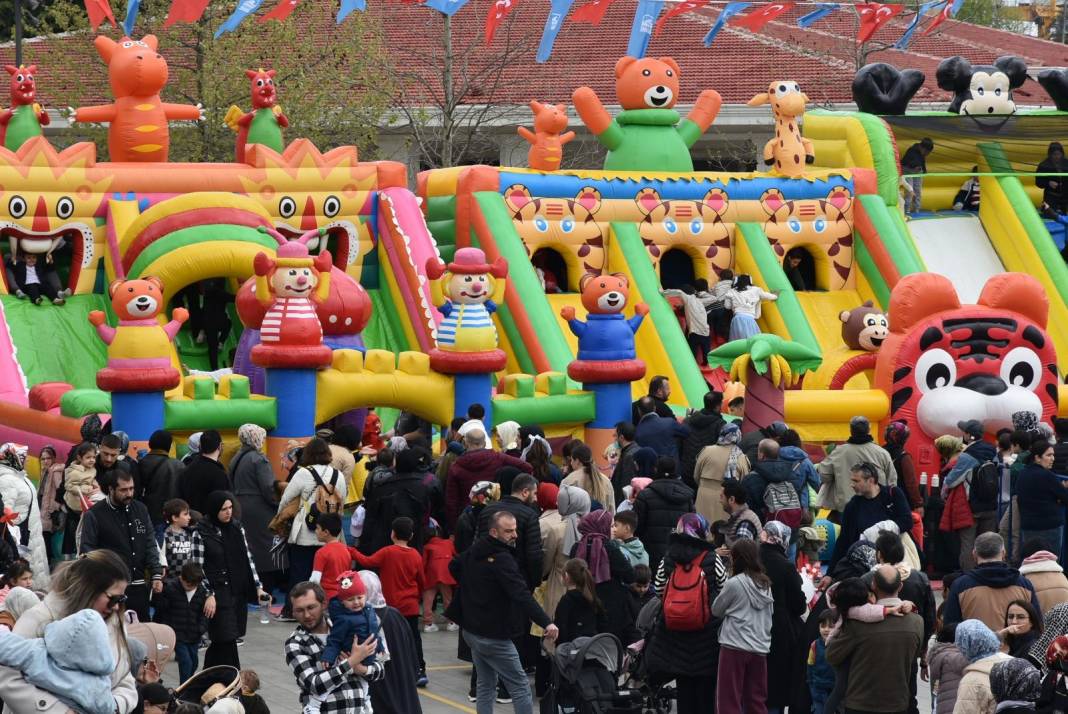 “23 Nisan Çocuk Şenliği” Başkan Ahmet Cin’in Katılımıyla Gerçekleşti 7